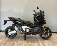HONDA X-ADV 750
