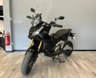 HONDA X-ADV 750