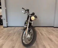 HARLEY-DAVIDSON Sportster XL 883 Low Noir 2009