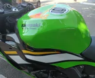 KAWASAKI -6R 636 Ninja  1ER MAIN A SAISIR
