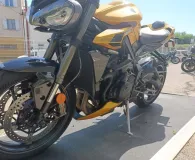 TRIUMPH 765 RS 2023 REVISEE A SAISIR