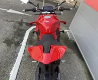 DUCATI 1103 Streetfighter V4