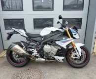 BMW 1000 R Style HP