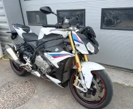 BMW 1000 R Style HP