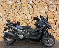 KYMCO 3 ROUES CV3