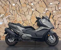 KYMCO 550 .
