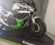 KAWASAKI Z 7 Hybrid 450