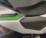 KAWASAKI Z 7 Hybrid 450