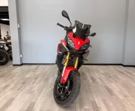 BMW F 900 XR