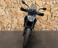 KTM DUKE .