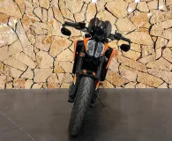 KTM Duke 790