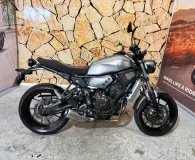 YAMAHA XSR 700 ABS 2016