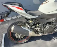 KAWASAKI 400 PERMIS A2 ET A REVISEE A SAISIR