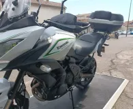 KAWASAKI 650 + top case BRIADAGE POSSIBLE