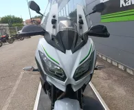 KAWASAKI 650 + top case BRIADAGE POSSIBLE