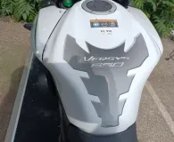 KAWASAKI 650 + top case BRIADAGE POSSIBLE