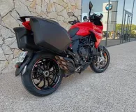 MV-AGUSTA Veloce 800 rosso + options