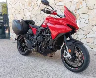 MV-AGUSTA Veloce 800 rosso + options