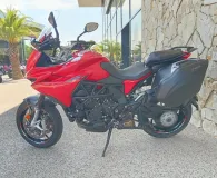 MV-AGUSTA Veloce 800 rosso + options