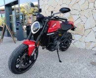 DUCATI Monster 937