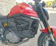 DUCATI Monster 937