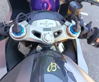 TRIUMPH Speed Triple 1200 RR BREITLING 1ERE MAIN GTIE 21/06/2028