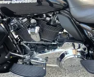 HARLEY-DAVIDSON 1868 Noir + pot