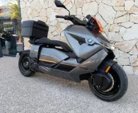 BMW CE04 15kw 20cv finition pro + top case