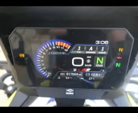 SUZUKI 800 DE + Options
