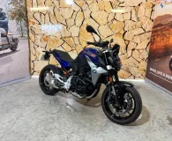 BMW F 900 R