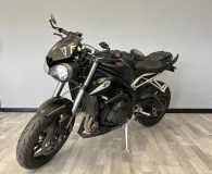 TRIUMPH TRIPLE 765 RS .