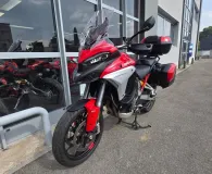 DUCATI V4 S Travel & Radar