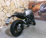BENELLI Leoncino 800