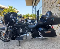 HARLEY-DAVIDSON Ultra Limited 1690 ABS 2015