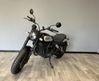 DUCATI 800