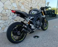 TRIUMPH TRIPLE 1200 RS .