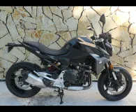 BMW 900 R 105ch Style Triple Black Finition Pro