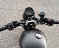 TRIUMPH 900 65cv + options