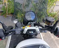 TRIUMPH 900 BRIDER A2 PNEUS NEUF REVISEE
