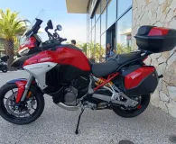 DUCATI V4 S Travel & Radar