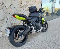 TRIUMPH 660  A2 + OPTIONS