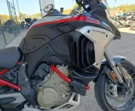 DUCATI V4 Rally 1160 Adventure Travel & Radar
