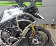 TRIUMPH 1200 Rally Pro REVISEE