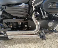 HARLEY-DAVIDSON 883 Iron