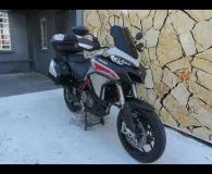 DUCATI V2S + Options ( V2 S )