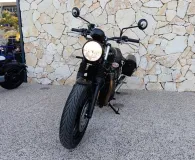 TRIUMPH 900 Green Stealth Edition