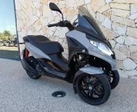 PIAGGIO 300 HPE