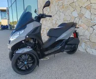 PIAGGIO 300 HPE