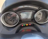 PIAGGIO 300 HPE