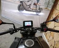 HONDA 1000 HORNET SP .